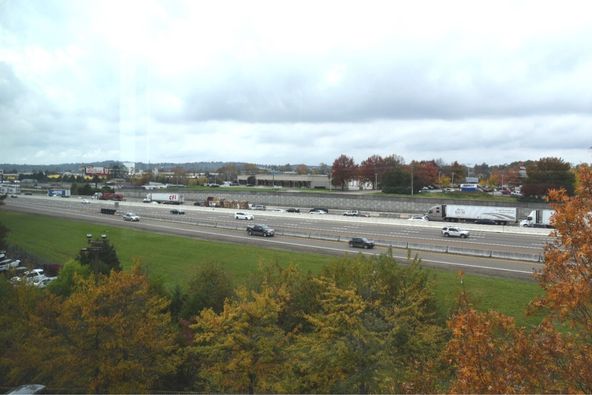 Parkside Drive Office Building: 10201 Parkside Drive, Knoxville, TN 37922